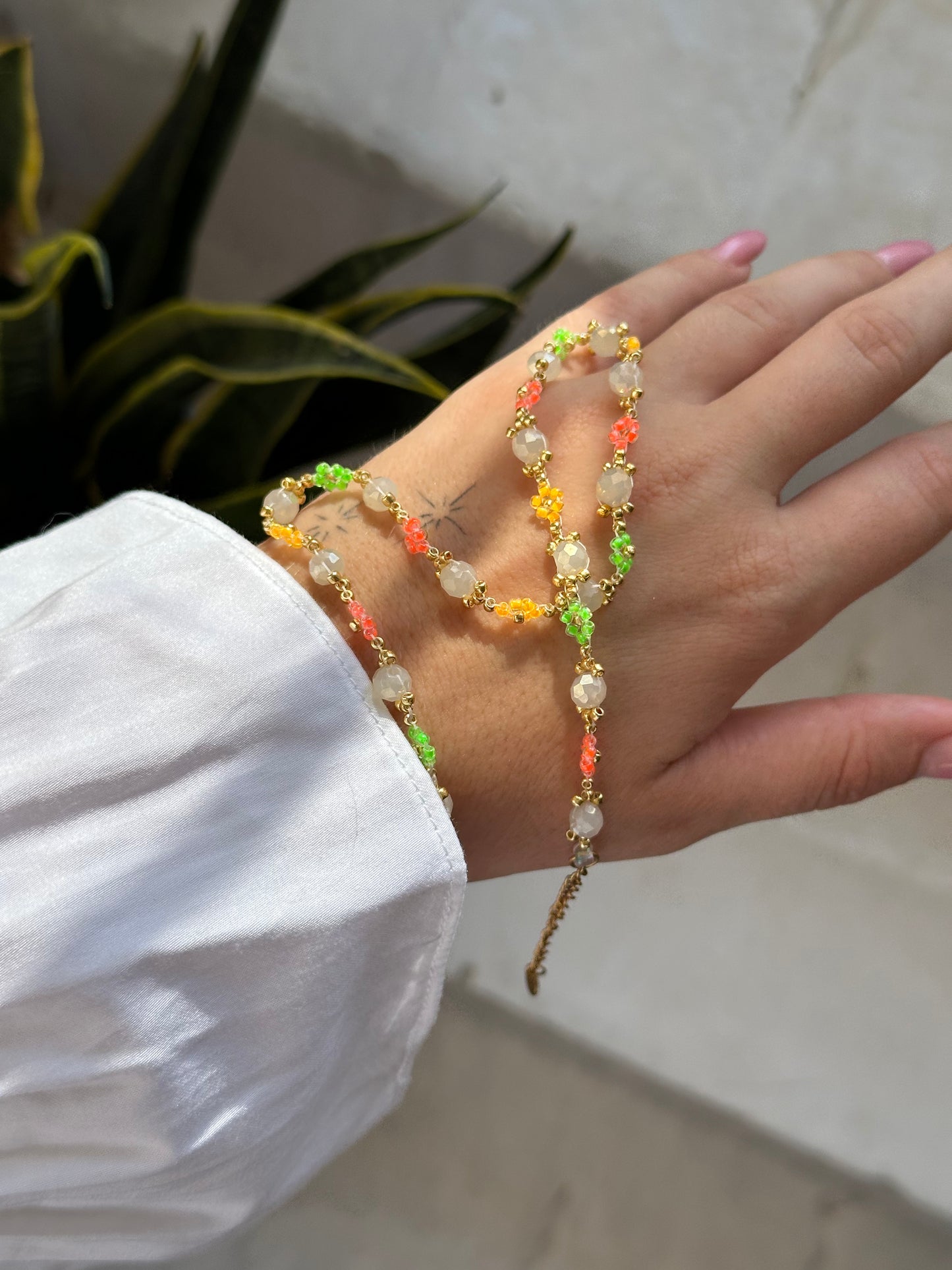 "Daisy" necklaces , flower themed beaded necklaces